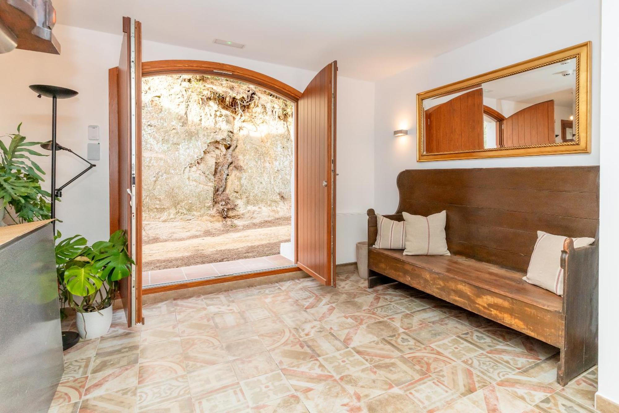 La Terraza - Grosszuegiges Appartment In Katalanischer Masia Sant Iscle de Vallalta Kültér fotó